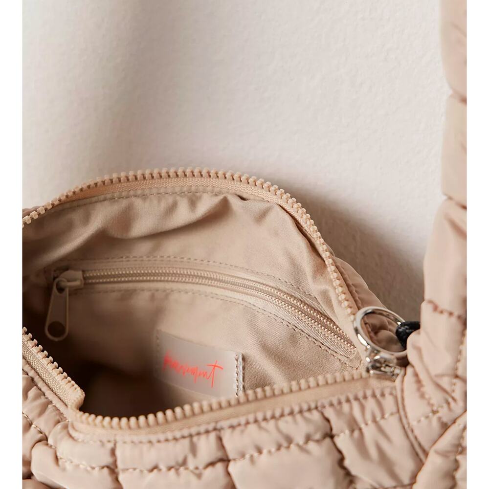Free People Mini Quilted Carryall Sling Bag – New Without Tags - Picture 3 of 4